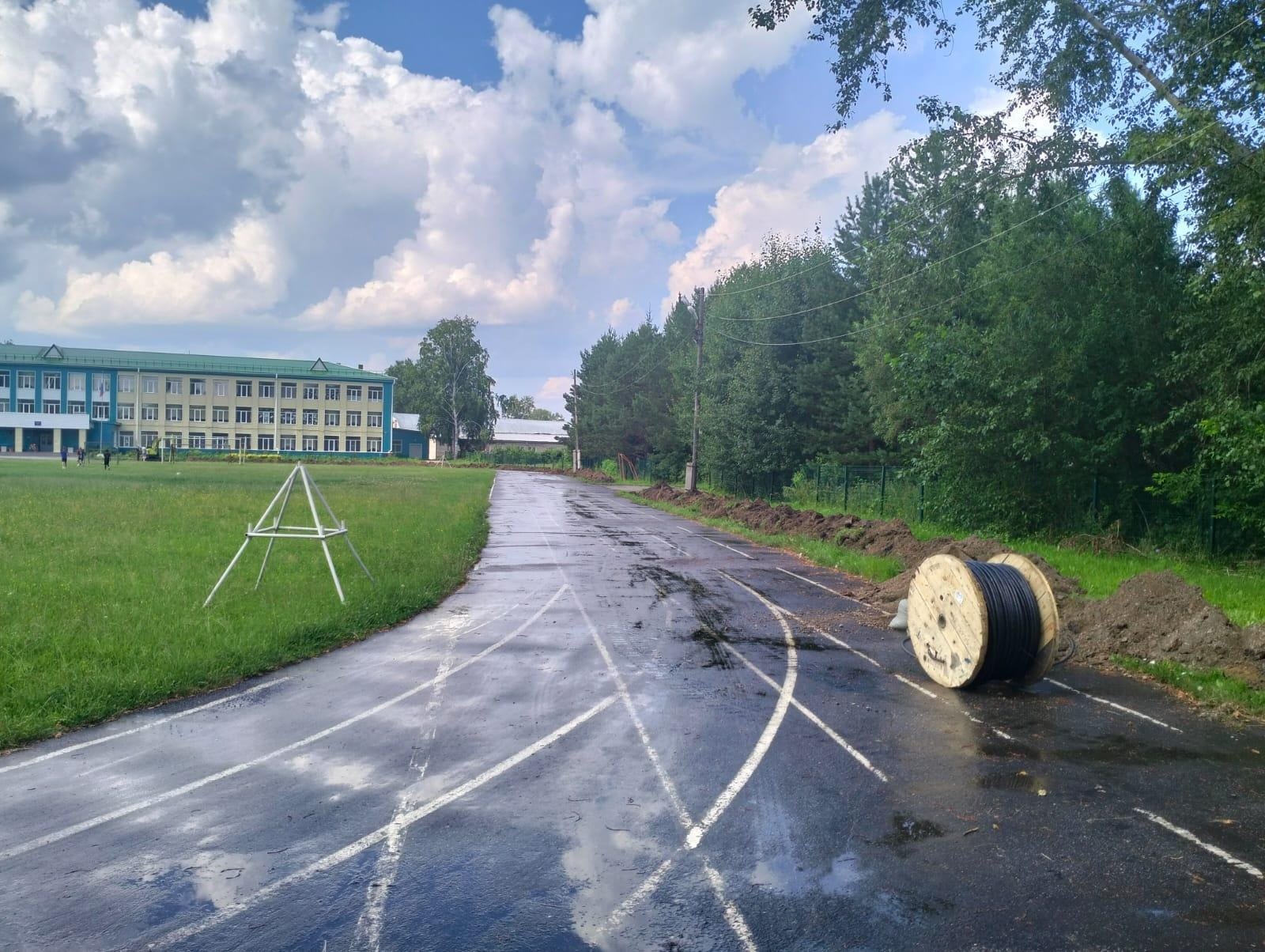 Благоустройство стадиона!.